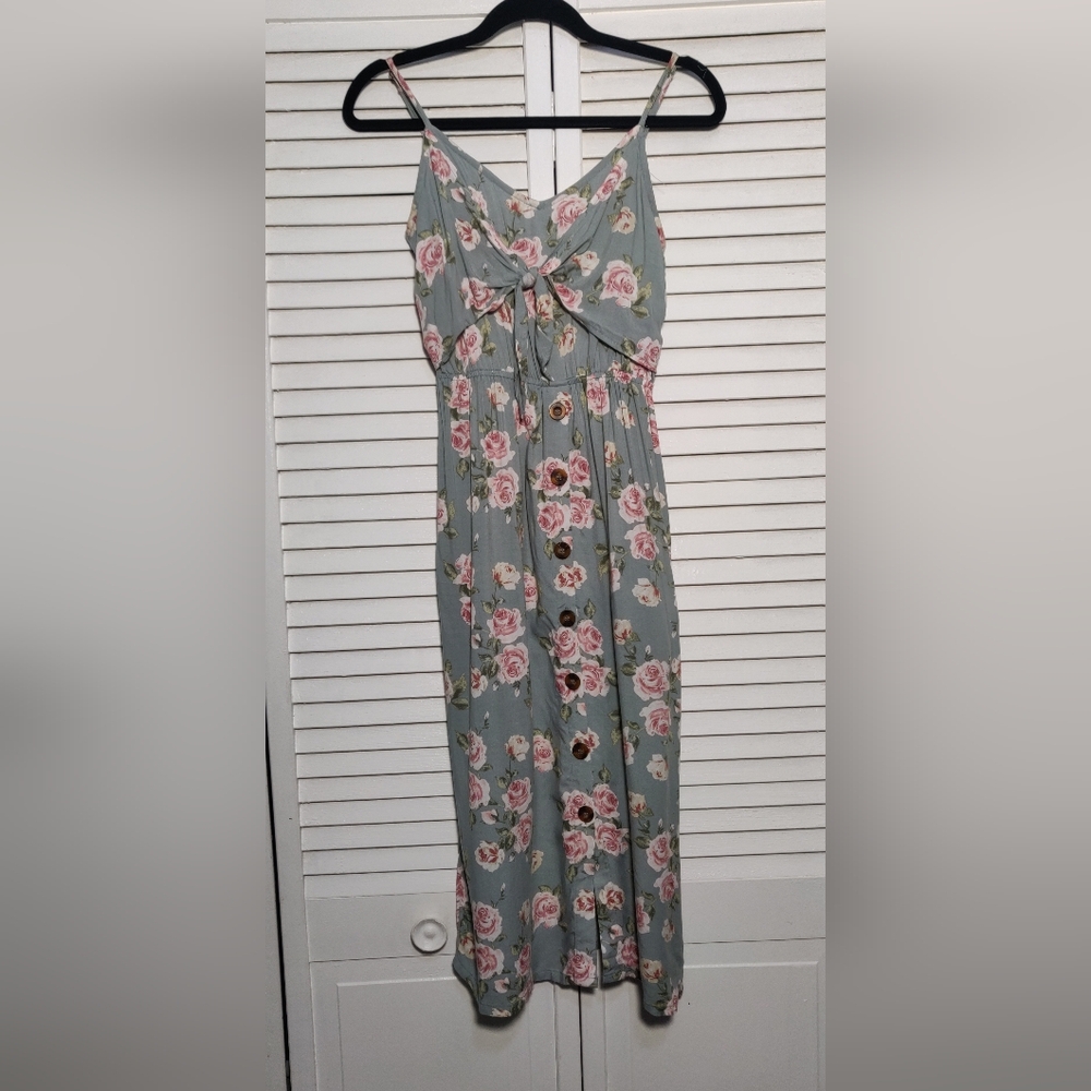 Mimi Chica Grey Floral Midi Dress